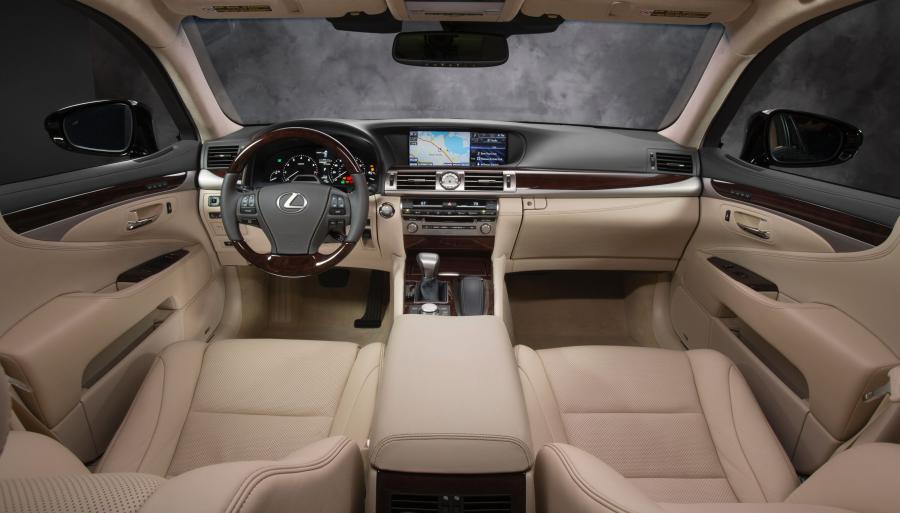  Lexus LS460 2013 года  (фото 64 из 111)